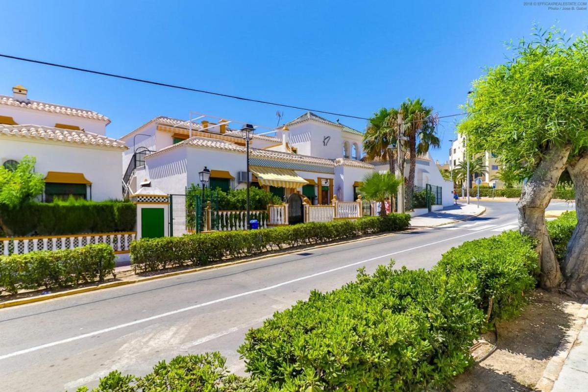 Casa Micha Torrevieja Exterior foto